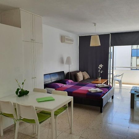 Sea Anemone Apartments Paphos Exterior photo